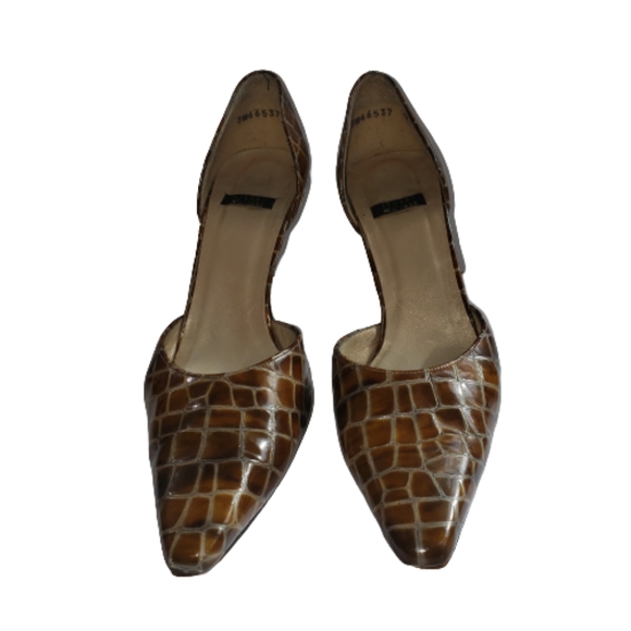 Stuart Weitzman leather crocodile print heels 7.5 - Picture 8 of 10
